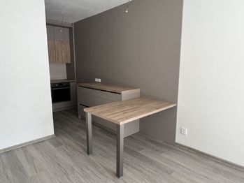 kuchyňský kout - Pronájem bytu 2+kk v osobním vlastnictví 58 m², Chrudim