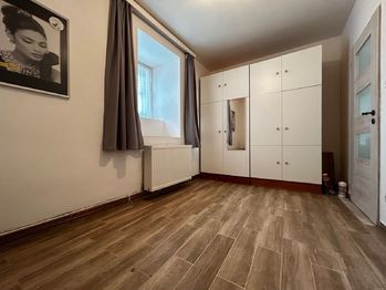 Prodej domu 360 m², Bystré