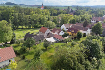 Dron - Prodej domu 214 m², Číčovice