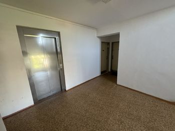 Prodej bytu 1+kk v družstevním vlastnictví 30 m², Poděbrady