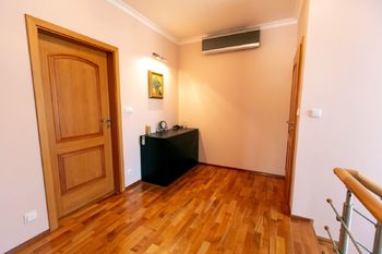 Prodej domu 273 m², Praha 10 - Pitkovice