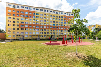 Prodej bytu 3+kk v osobním vlastnictví 72 m², Praha 9 - Letňany