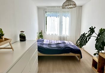 Pronájem bytu 2+1 v osobním vlastnictví 58 m², Praha 8 - Kobylisy