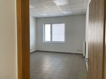 Pronájem kancelářských prostor 66 m², Vsetín