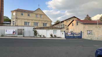 Pronájem výrobních prostor 176 m², Hrob