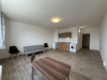 Pronájem bytu 1+kk v osobním vlastnictví 34 m², Plzeň