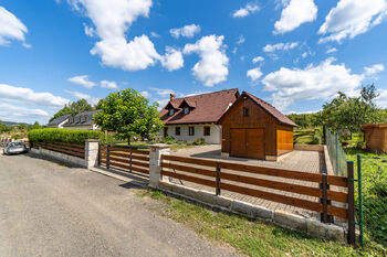 Prodej domu 189 m², Klokočí