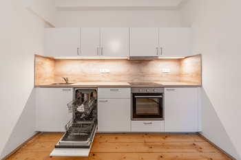 Pronájem bytu 2+kk v osobním vlastnictví 35 m², Praha 6 - Dejvice