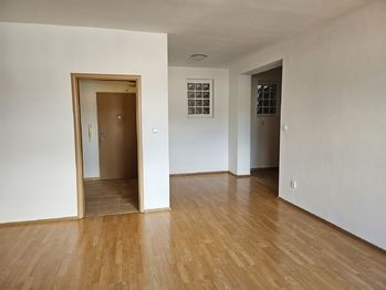 Pronájem bytu 2+kk v družstevním vlastnictví 70 m², Český Těšín