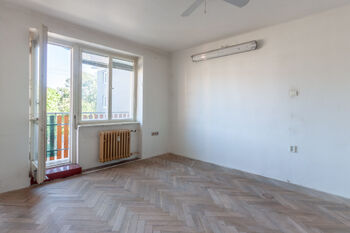 Prodej bytu 2+1 v osobním vlastnictví 60 m², Meziboří