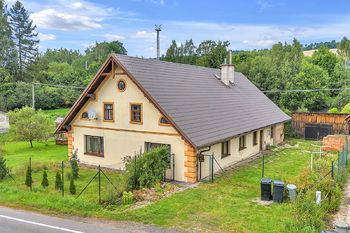 Prodej domu 181 m², Řetová