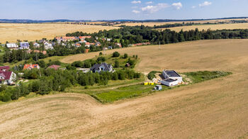 Prodej pozemku 1271 m², Jedovnice