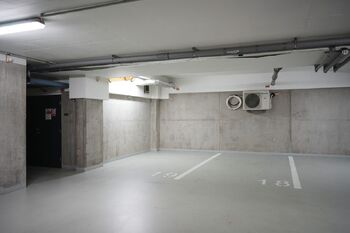 2 garážové stání - Prodej bytu 2+kk v osobním vlastnictví 70 m², Brno