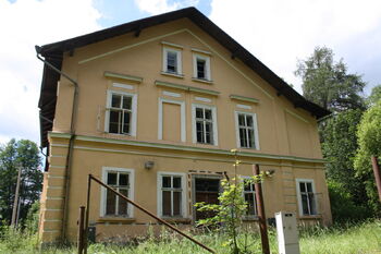 Prodej výrobních prostor 1168 m², Rotava