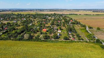 Prodej pozemku 2983 m², Břeclav