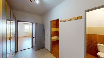 Pronájem bytu 1+kk v osobním vlastnictví 40 m², Holubice