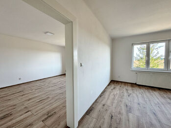 Pronájem bytu 2+kk v osobním vlastnictví 60 m², Lety