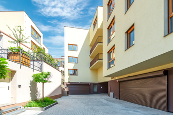 Prodej bytu 3+kk v osobním vlastnictví 97 m², Praha 5 - Smíchov