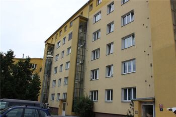 Prodej bytu 2+1 v osobním vlastnictví 56 m², Praha 10 - Strašnice