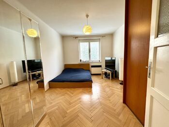 Prodej bytu 2+kk v osobním vlastnictví 48 m², Praha 4 - Nusle