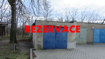 Pronájem garáže 25 m², Lužice