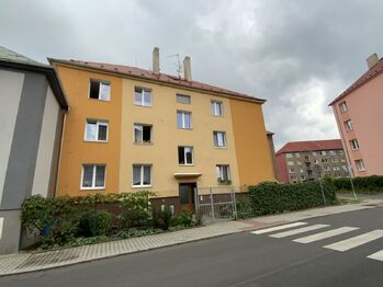 Prodej bytu 2+1 v osobním vlastnictví 54 m², Chomutov