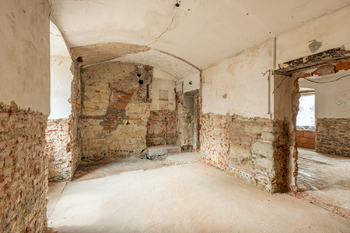 Prodej nájemního domu 404 m², Koleč
