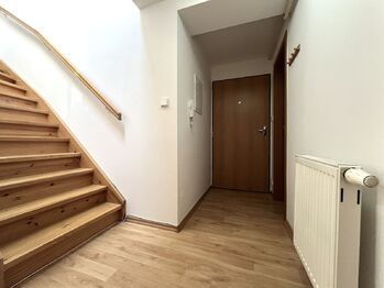 Pronájem bytu 3+kk v osobním vlastnictví 72 m², Praha 4 - Podolí