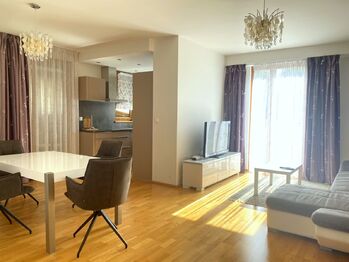 Pronájem bytu 2+kk v osobním vlastnictví 72 m², Karlovy Vary