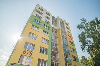 Budova. - Pronájem bytu 4+1 v osobním vlastnictví 75 m², Jindřichův Hradec