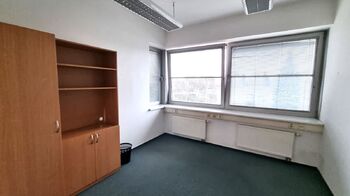 Pronájem kancelářských prostor 12 m², Praha 9 - Čakovice