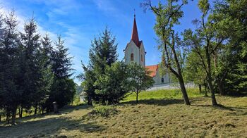 Prodej pozemku 1024 m², Újezd u Tišnova