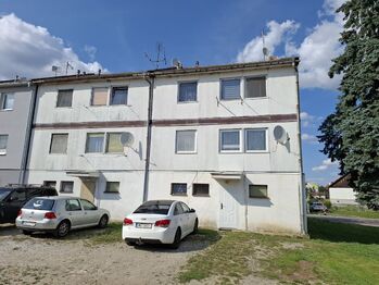 Prodej bytu 3+1 v osobním vlastnictví 62 m², Štítary