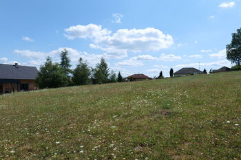 Prodej pozemku 1843 m², Heřmaničky