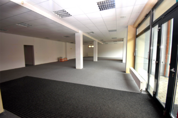 Interiér - Pronájem obchodních prostor 187 m², Písek