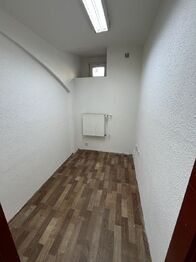 Pronájem kancelářských prostor 39 m², Vsetín