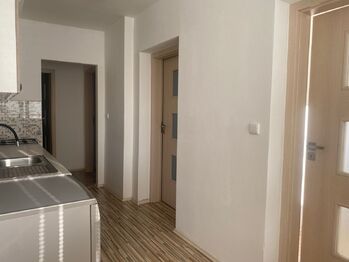 Pronájem bytu 4+1 v osobním vlastnictví 84 m², Zlín