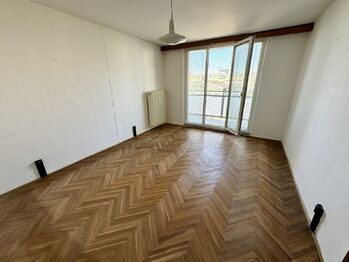 Prodej bytu 3+1 v osobním vlastnictví 71 m², Plzeň