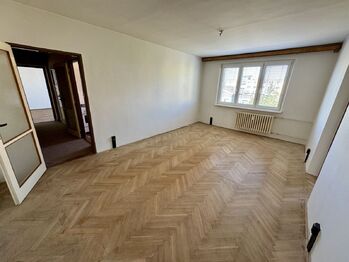 Prodej bytu 3+1 v osobním vlastnictví 71 m², Plzeň