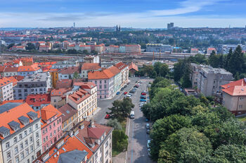 Prodej bytu 2+kk v osobním vlastnictví 47 m², Praha 5 - Smíchov