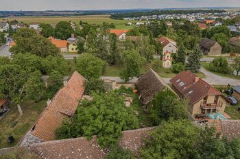 Prodej pozemku 2580 m², Vysoký Újezd