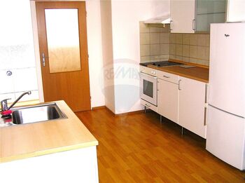 Pronájem bytu 1+1 v osobním vlastnictví 48 m², Praha 7 - Holešovice