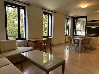 Pronájem bytu 2+kk v osobním vlastnictví 61 m², Praha 4 - Podolí