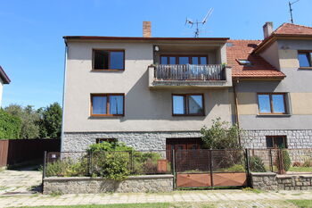 pohled na dům - Prodej domu 205 m², Telč 