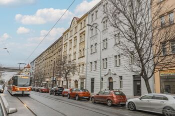 Prodej bytu 2+kk v družstevním vlastnictví 45 m², Praha 2 - Nusle