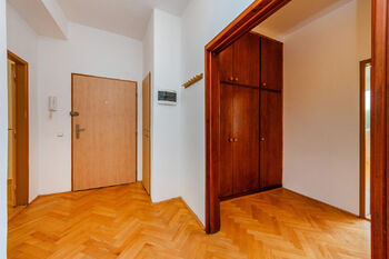 Pronájem bytu 2+1 v osobním vlastnictví 63 m², Praha 6 - Střešovice