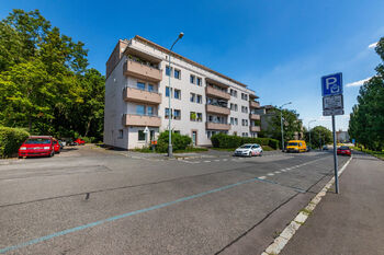 Pronájem bytu 2+1 v osobním vlastnictví 63 m², Praha 6 - Střešovice