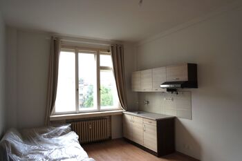 Pronájem bytu 3+kk v osobním vlastnictví 64 m², Praha 8 - Kobylisy