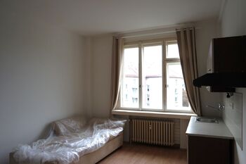 Pronájem bytu 1+kk v osobním vlastnictví 26 m², Praha 8 - Libeň