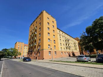 Prodej bytu 1+1 v osobním vlastnictví 42 m², Most